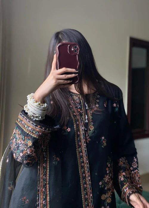 HAREEM EMBROIDERED 3PCS