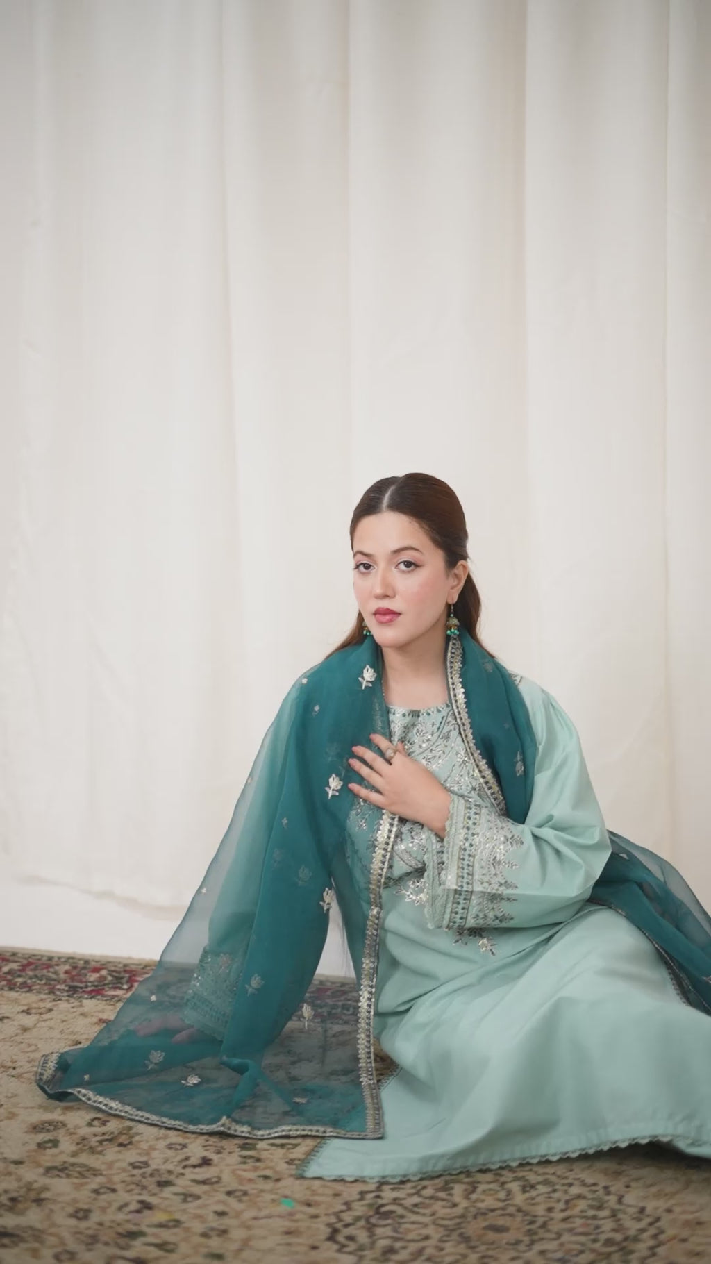 SEA SAND EMBROIDERED 3PCS