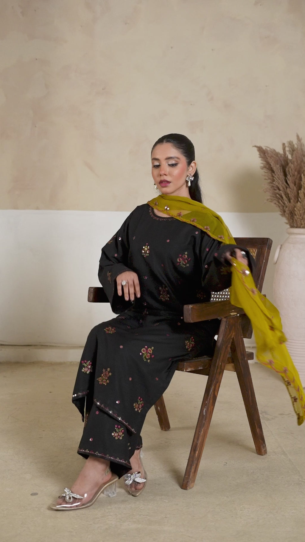 OLIVE EMBROIDERED 3PCS